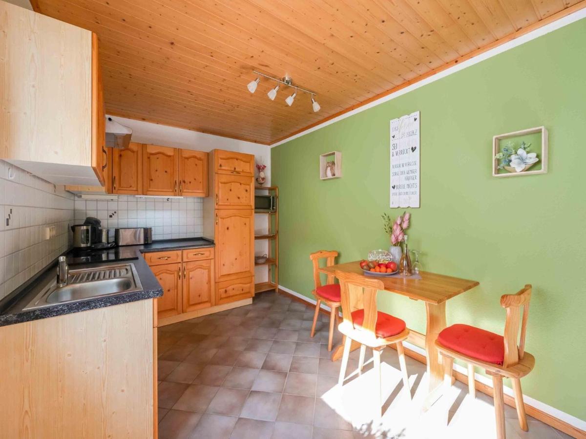 Holiday Home In The Eifel-Mosel With Garden Roes Экстерьер фото